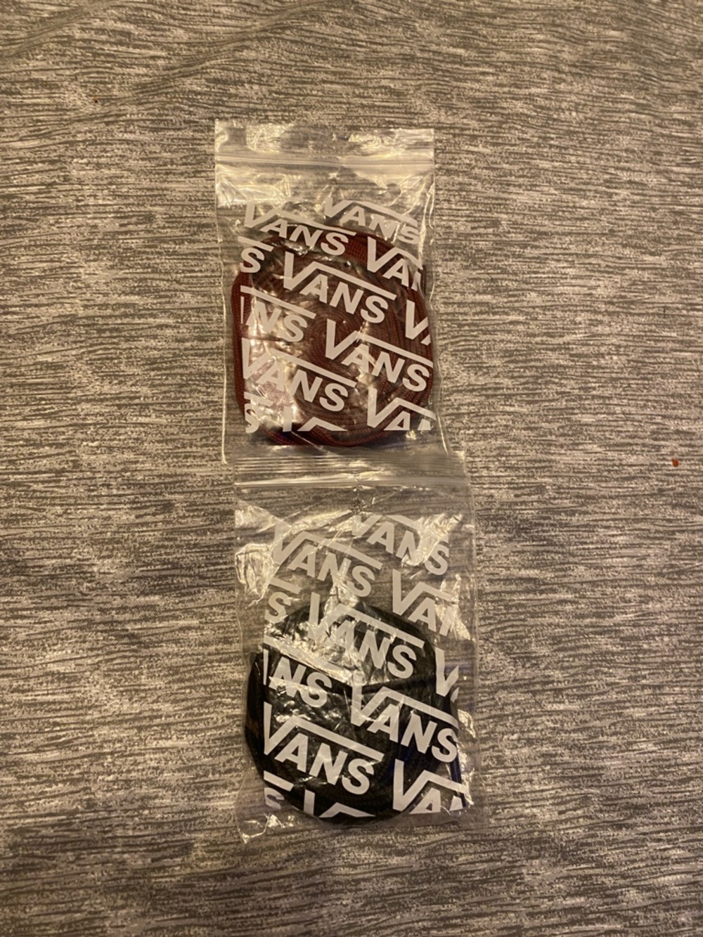 Vans Shoe Laces 2 Pairs Black & Maroon NEW